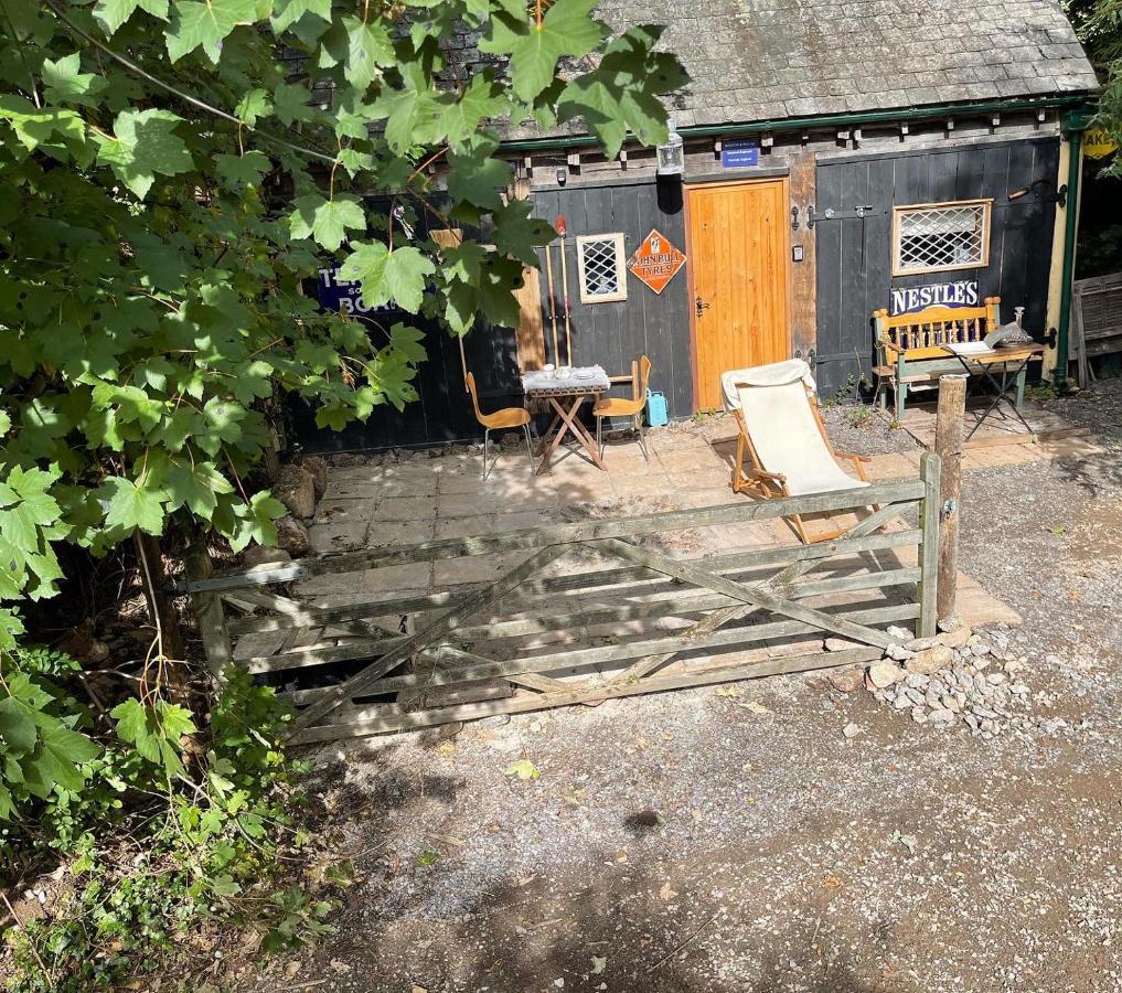 Remarkable Boultons Barn With Hot Tub Newton Abbot Eksteriør bilde
