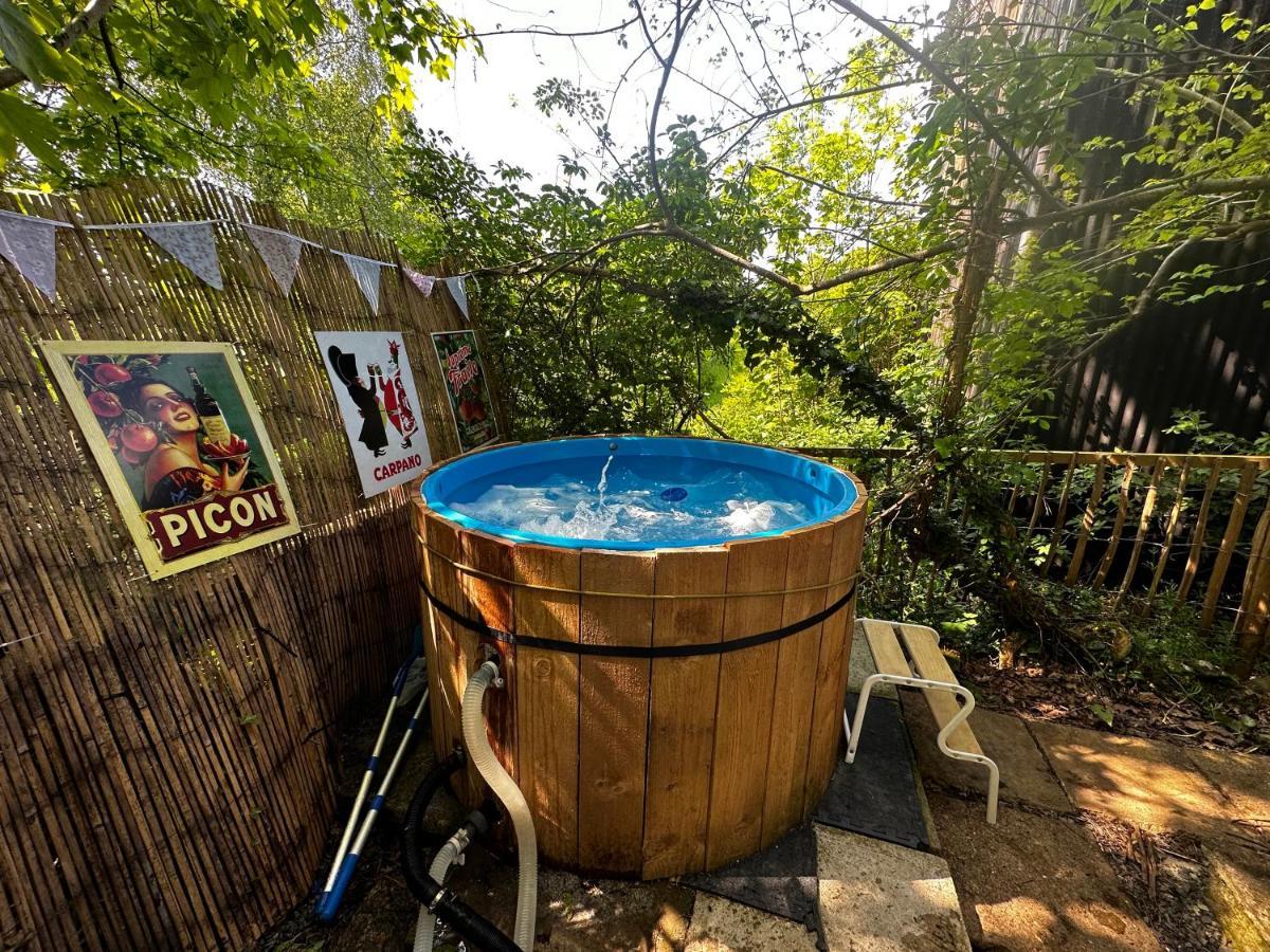 Remarkable Boultons Barn With Hot Tub Newton Abbot Eksteriør bilde