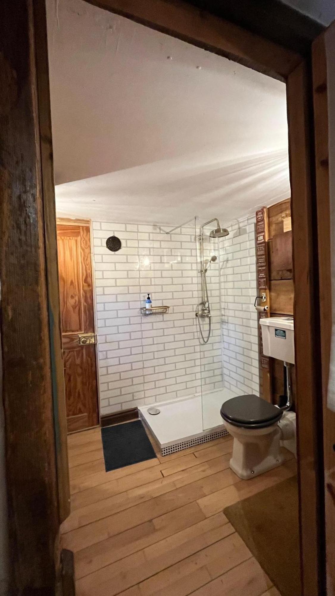 Remarkable Boultons Barn With Hot Tub Newton Abbot Eksteriør bilde